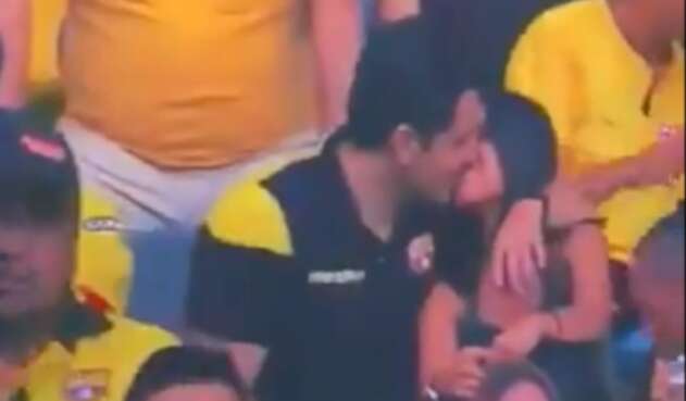Kiss cam