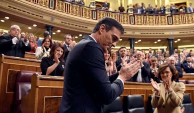 Pedro Sánchez es investido como presidente del gobierno español