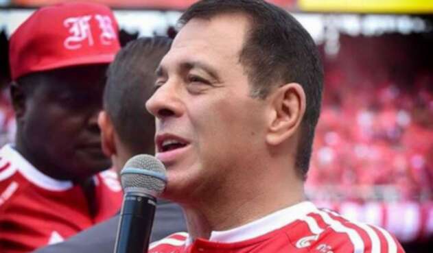 América, Tulio Gómez
