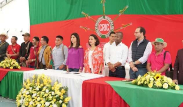 Universidad Autónoma Indígena Intercultural Universidad Autónoma Indígena Intercultural