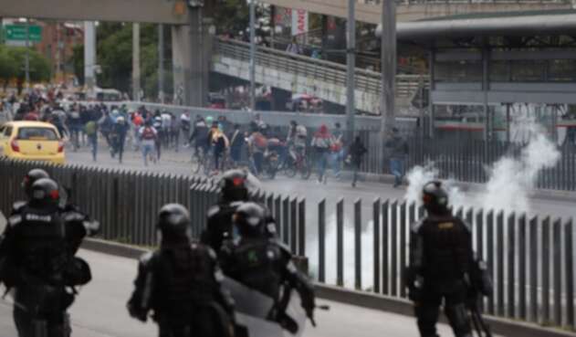 Enfrentamientos en la avenida de las Américas