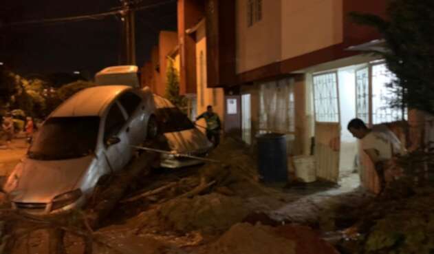 Muchas personas dormían mientras ocurrió la emergencia en Floridablanca. Muchas personas dormían mientras ocurrió la emergencia en Floridablanca.