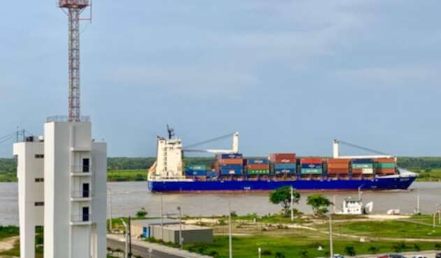 Embarcaciones en el puerto de Barranquilla
