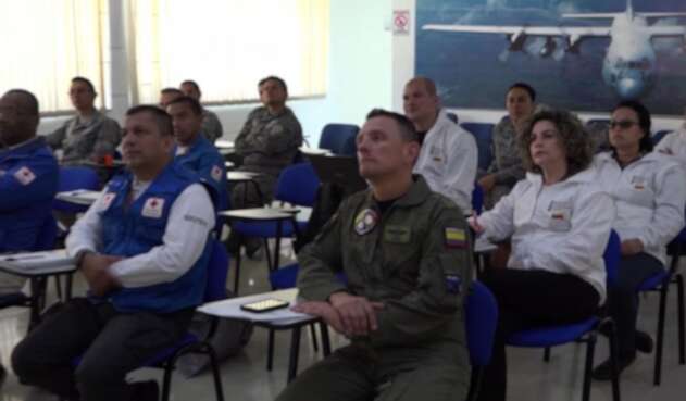 Capacitación de personal que trasladará a colombianos en China