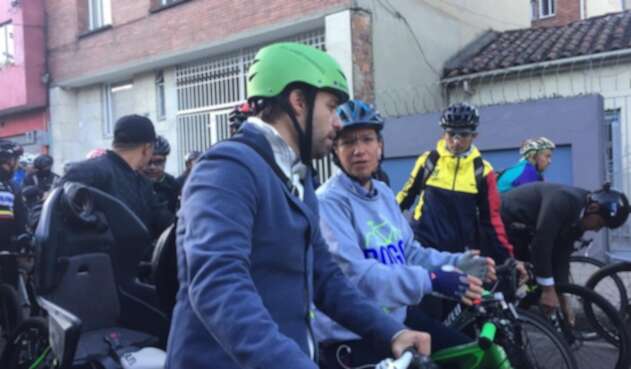 Alcaldesa y secretario de Gobierno en el Día sin carro