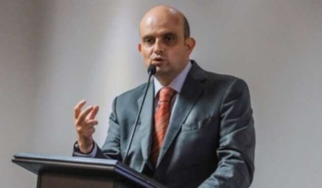 Ministro de Salud (E)