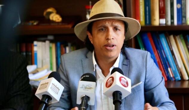 Manguito es el protagonista del proyecto de ley para prohibir el reguetón.