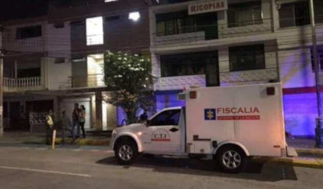 El CTI de la Fiscalía adelanta las investigaciones para esclarecer estos hechos que deja dos víctimas fatales.