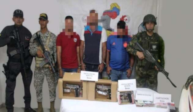 Los tres presuntos integrantes de este grupo armado fueron capturados en el municipio de San Pablo.