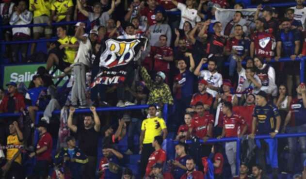 Hinchas de Medellín