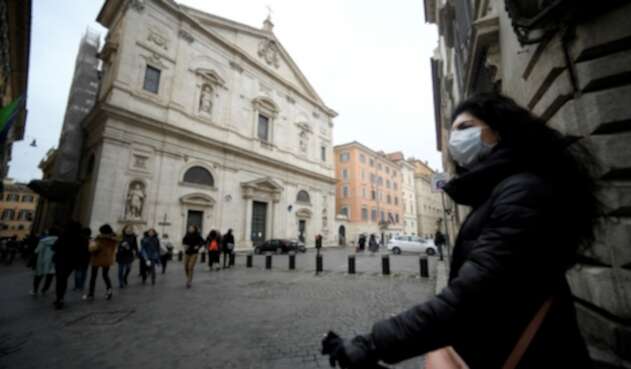 Las iglesias en Roma (Italia) están tomando medidas frente a la enfermedad. Las iglesias en Roma (Italia) están tomando medidas frente a la enfermedad.