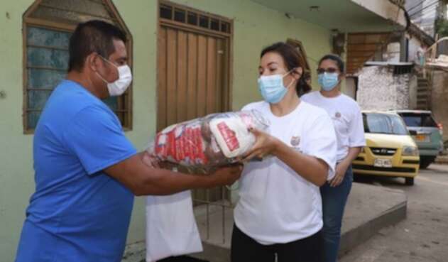 Entrega de mercados a población vulnerable Entrega de mercados a población vulnerable