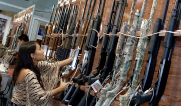 El coronavirus disparó la venta de armas en EE.UU., una nueva preocupación para el mundo.