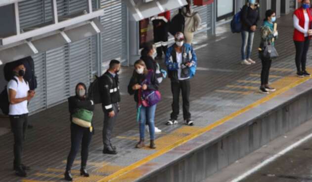 Uso de tapabocas en Transmilenio