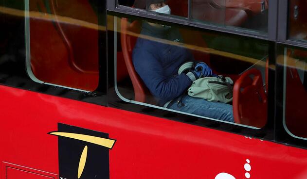 Uso de tapabocas en Transmilenio