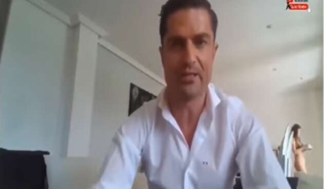 Periodista lo pillaron siendo infiel