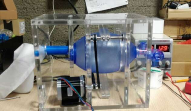 Prototipo de los respiradores artificiales desarrollados en Medellín