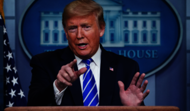 Donald Trump en rueda de prensa sobre coronavirus