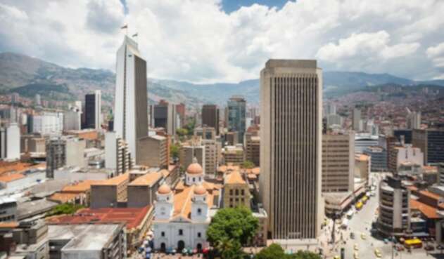 se espera que el 54% de las personas en el Valle de Aburrá compren en el primer día sin IVA