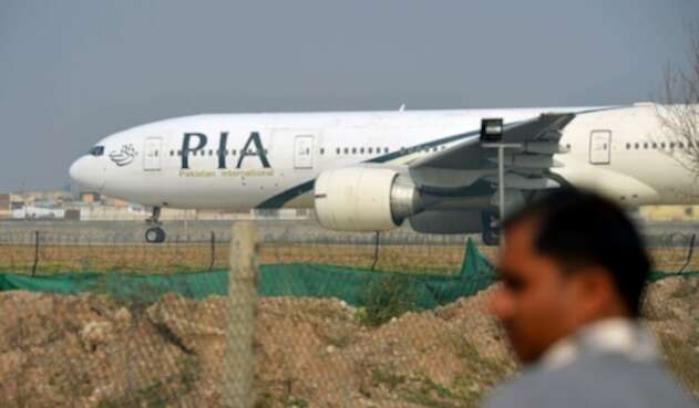 Avión de aerolinea pakistaní Avión de aerolinea pakistaní