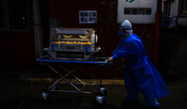 Muerte de bebés por coronavirus / Bebés contagiados