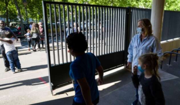 Coronavirus en Francia / Regreso de niños a los colegios