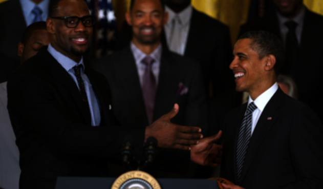 Lebron James junto a Barack Obama