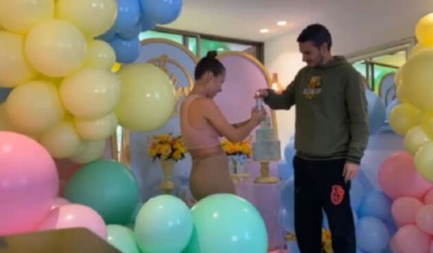 Luisa Fernanda W y Pipe Bueno