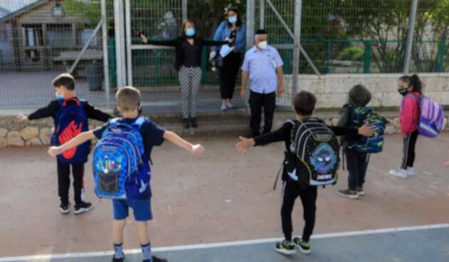 Coronavirus en Israel / Distanciamiento de niños en colegios