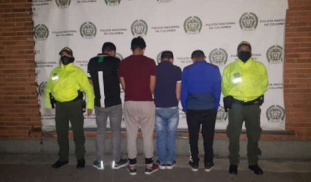 Captura de sujetos que robaron camión en Bogotá