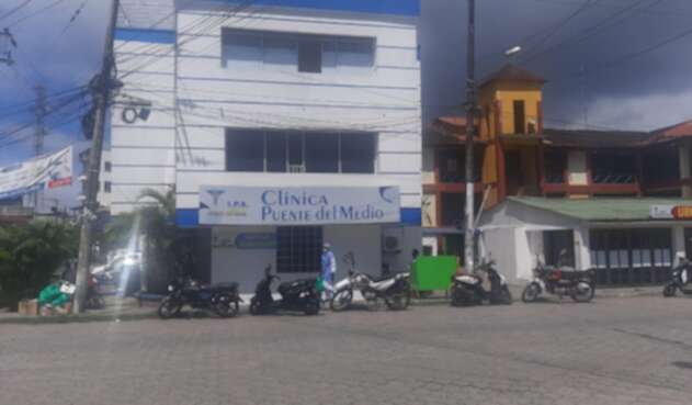 De esta Clínica se llevaron un cadáver con positivo para la covid-19