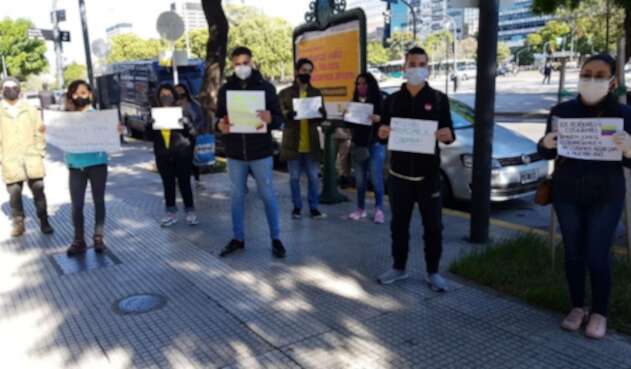 Colombianos en Argentina piden por repatriación