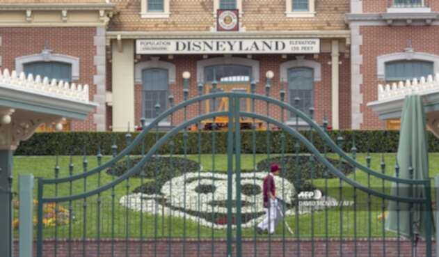 Disneyland Disneyland