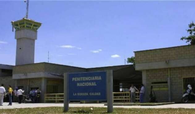162 personas pertenecen al patio donde fue diagnosticado el interno con coronavirus.