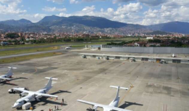 Los pasajeros y las aerolíneas deberán cumplir un estricto protocolo.