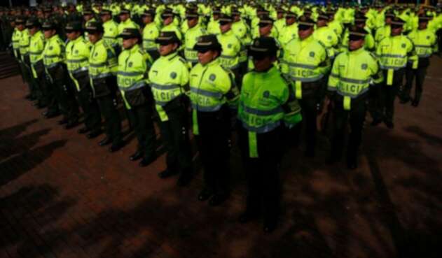 Policías Policías