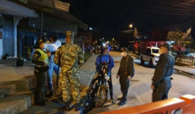 Referencia policías en Chocó.