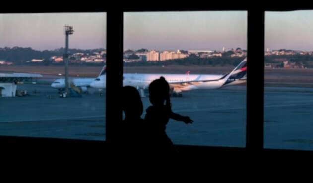 Aeropuerto de Sao Paulo / Coronavirus en Brasil