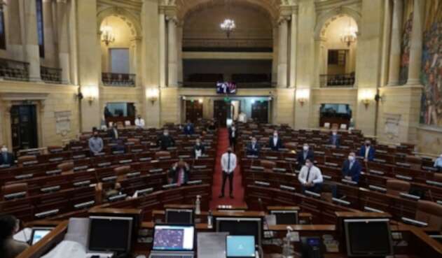 Plenaria semipresencial de la Cámara en medio de pandemia. Plenaria semipresencial de la Cámara en medio de pandemia.