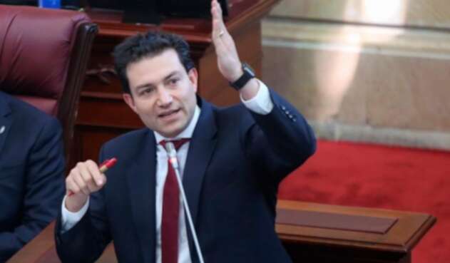Contralor General de la República, Carlos Felipe Córdoba
