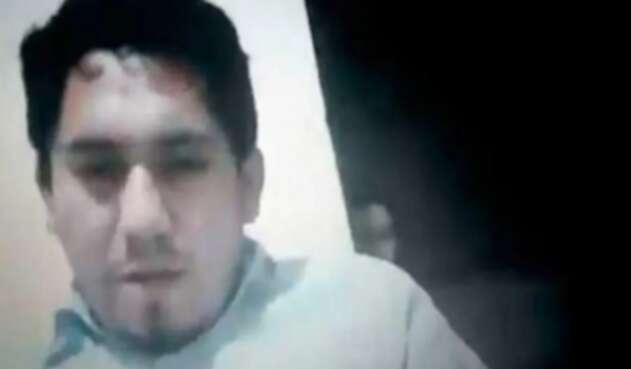 Fantasma de niño en clase virtual