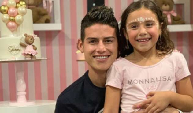 James Rodríguez y Salomé