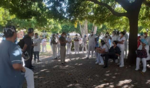 Médicos del hospital regresan al Cese de actividades.