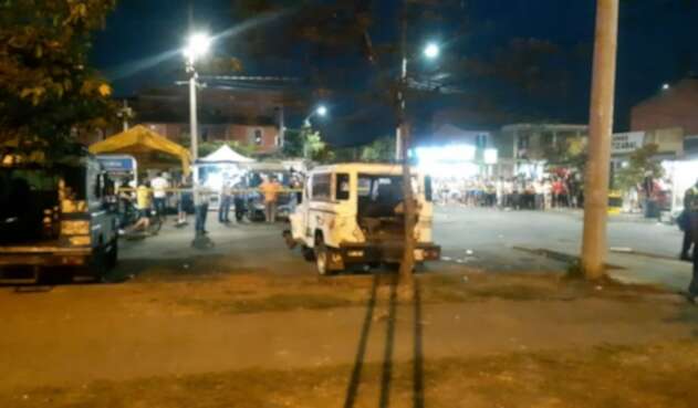 El hecho se presentó frente a un CAI de la Policía del barrio Llano Verde y dejó a varias personas heridas.