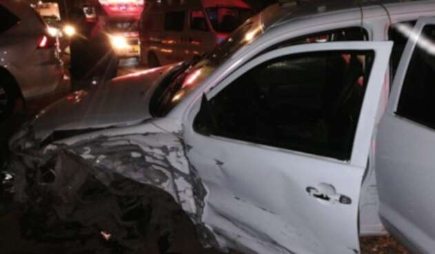 Accidente en vía Cota, en La Conejera Accidente en vía Cota, en La Conejera