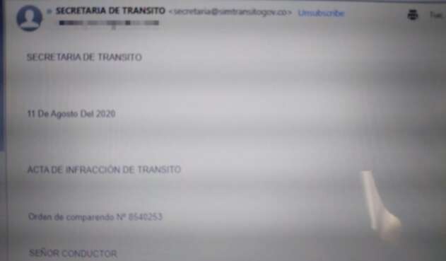 Correo Falso
