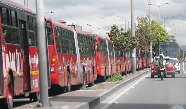 Nueva normalidad en Transmilenio / Transporte público en tiempos de coronavirus