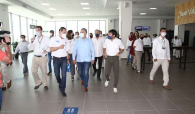El presidente inspeccionó los protocolos y avances del Cortissoz.