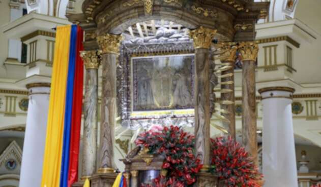 Trino, twitter, Virgen, Chiquinquirá, Presidente, Obispos