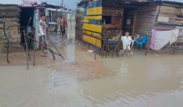 Familias debieron abandonar sus viviendas.